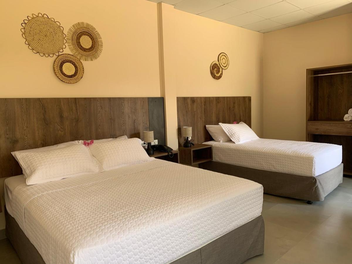 Hotel La Mar 플라야스 외부 사진